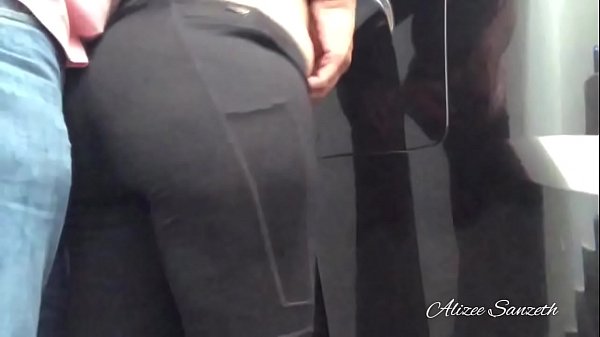 Me cogio mi tío en su garage de su casa mi tía arriba casi se da cuenta